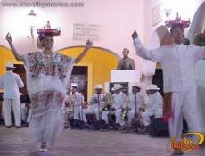 Con música en vivo, todos los jueves a partir de las 9 pm