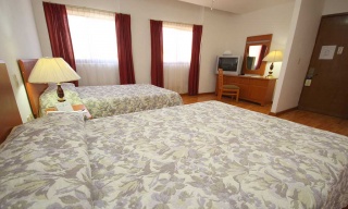 María Benita, Double Room