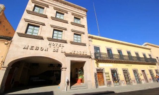 Mesón de La Merced, Faced